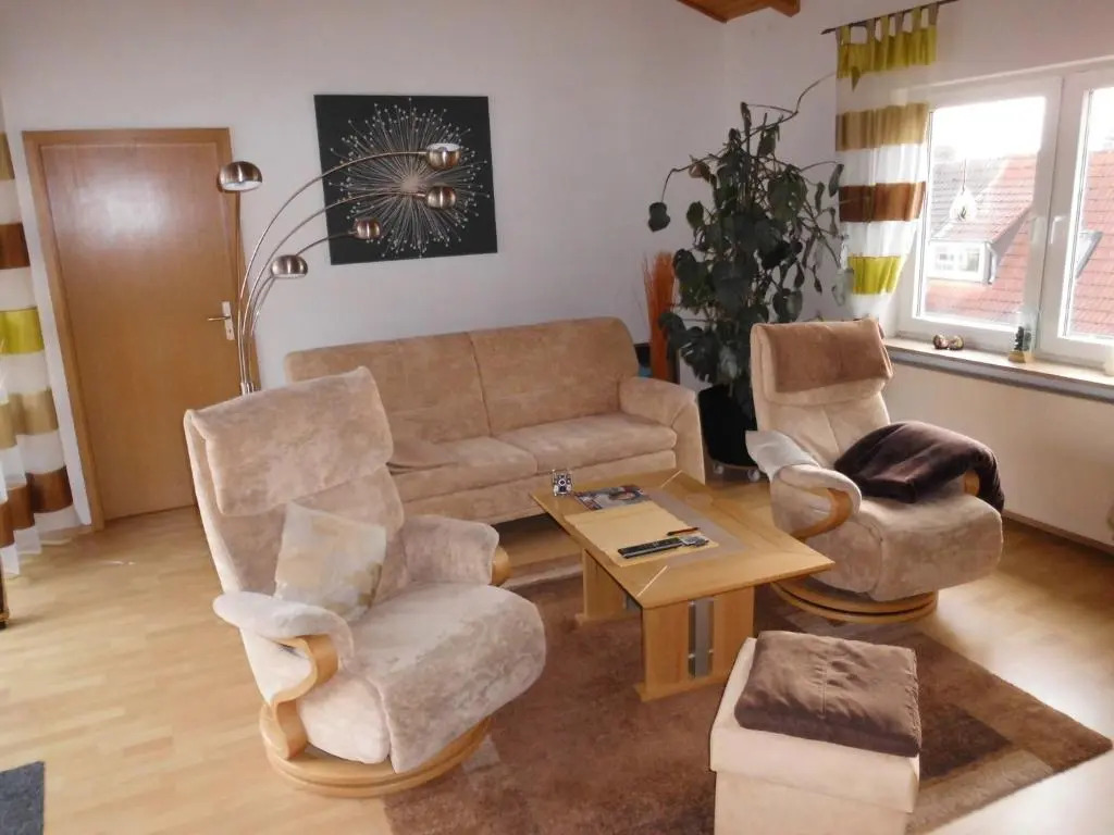 WOHNUNG FüR 3 - 4 PERSONEN