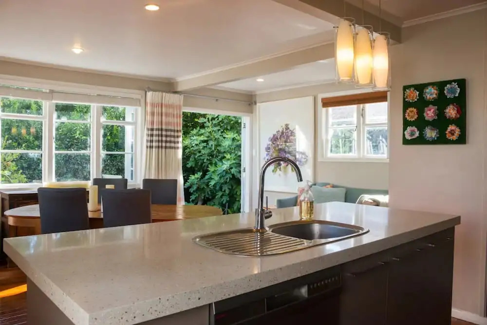 2 Bedroom Garden Oasis in Mount Eden