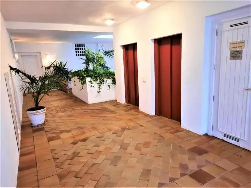 Beachside Luxury Apartment in Puerto Banus - Club Playas del Duque