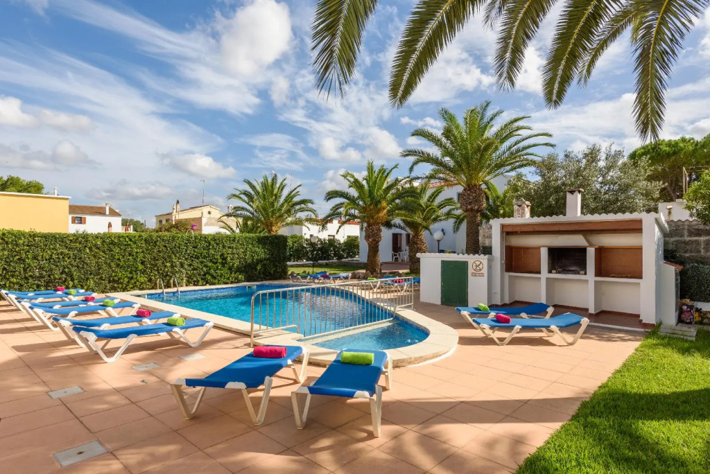 Apartamentos Menorca Palmeras