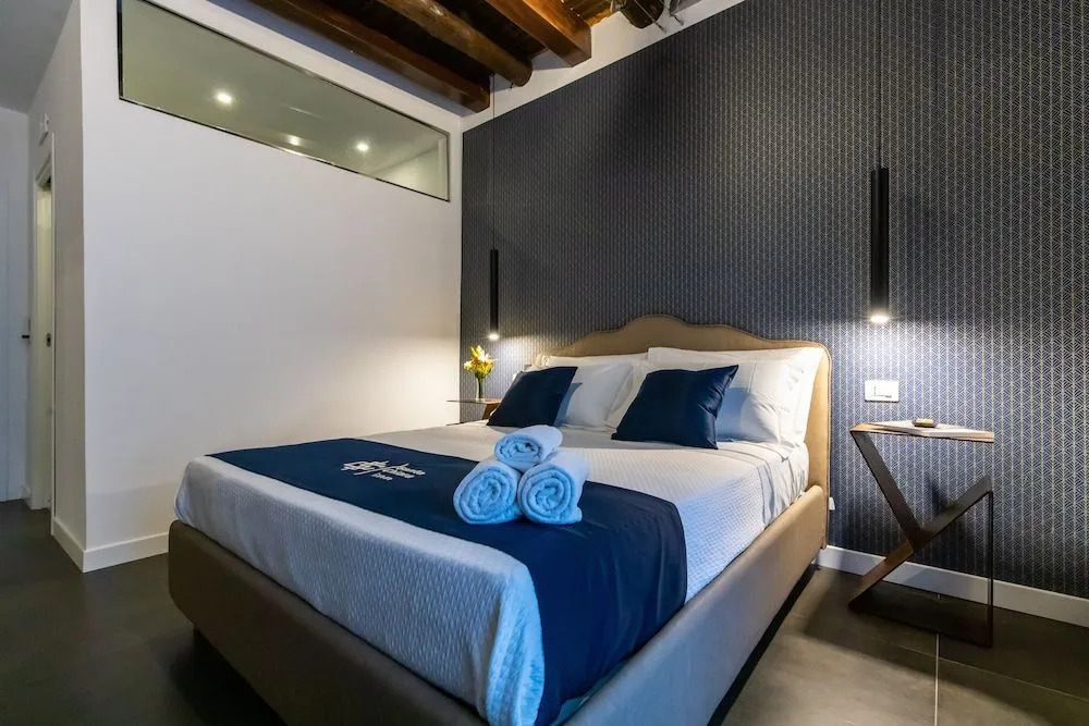Santa Chiara Inn