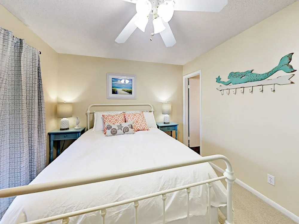 Folly Field Condo #27e Fiddler's Cove 2 Bedrooms 2 Bathrooms Condo
