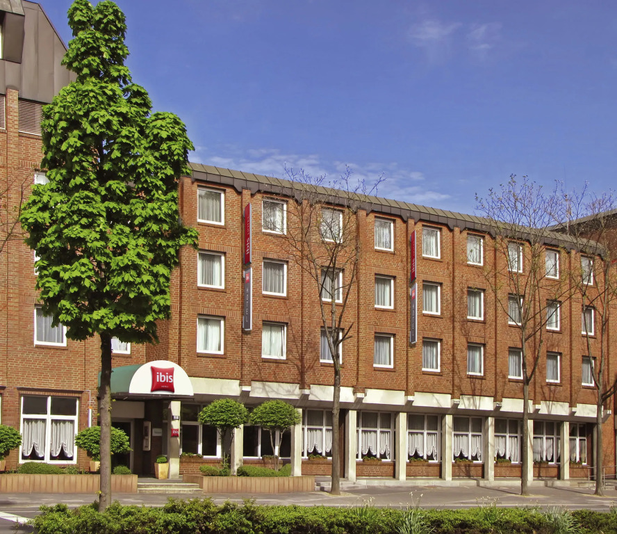 ibis Paderborn City