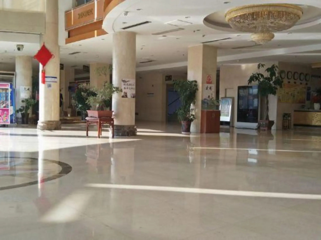 Tanghe Hotel