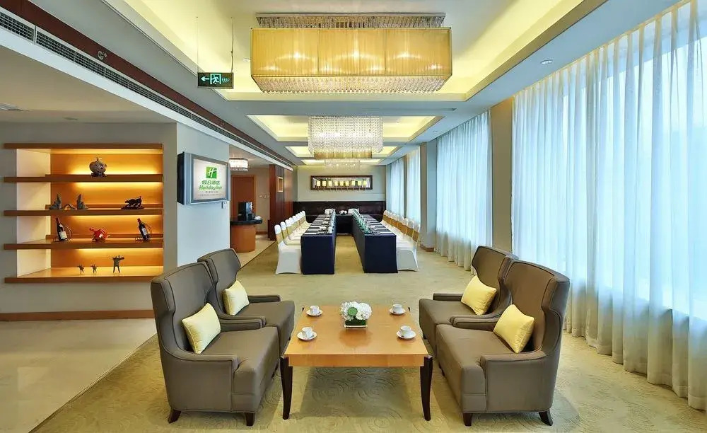 Holiday Inn Chengdu Century City-WestTower