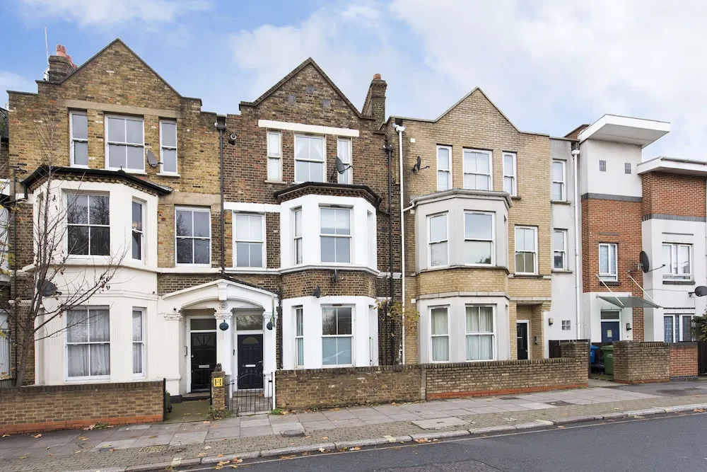 Lovely 1BR Flat Overlooking Southwark Park