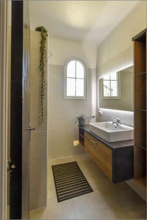 appartement dans villa aquarelle