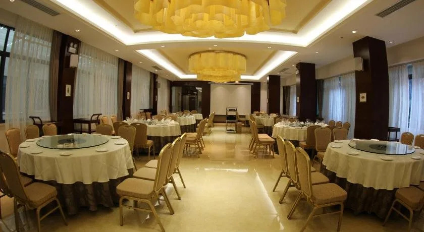 Chengjiang Manor Hotel