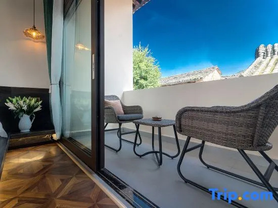 fanhua Light Luxury Inn