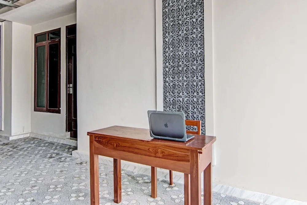 Hotel O Sandira Syariah
