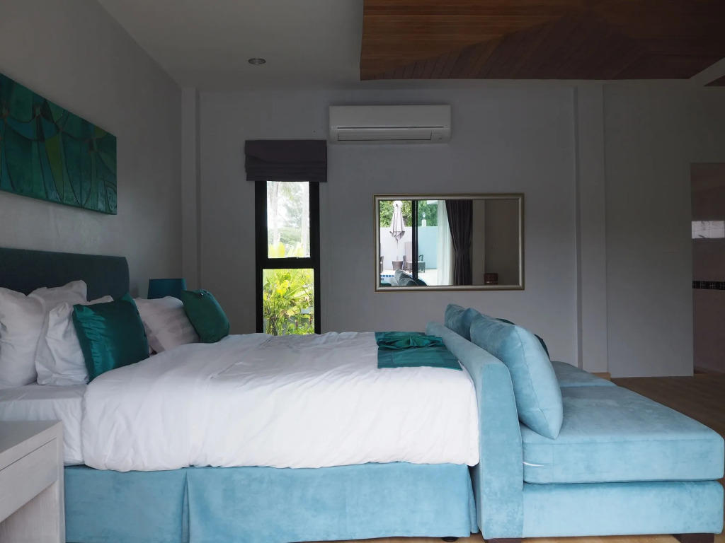 Triple Three Maikhao Villas