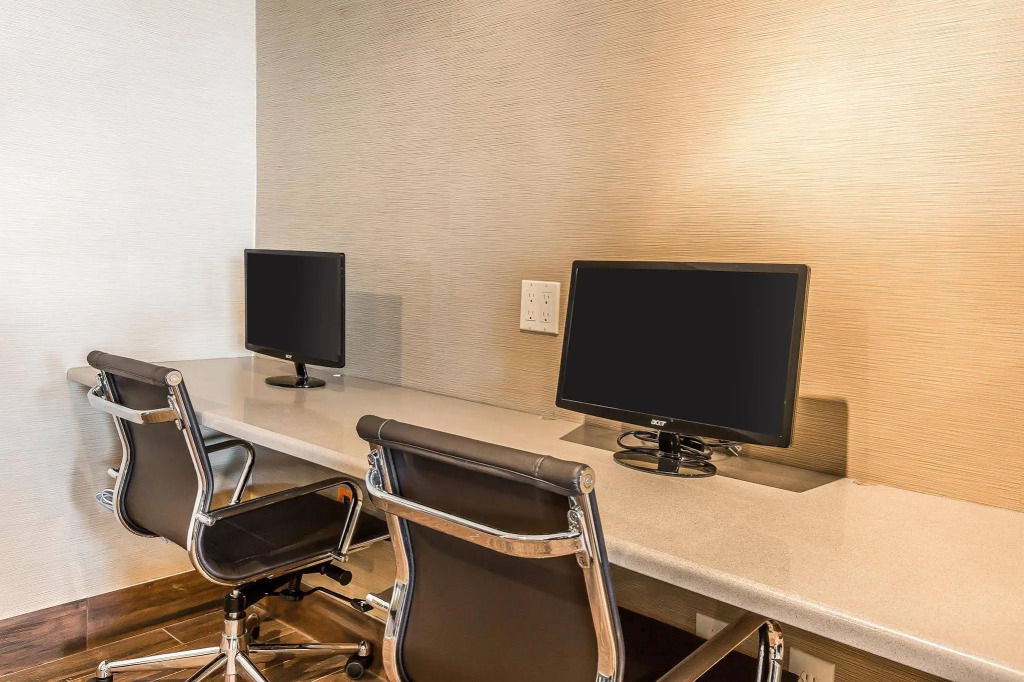 Comfort Inn Romeoville - Bolingbrook