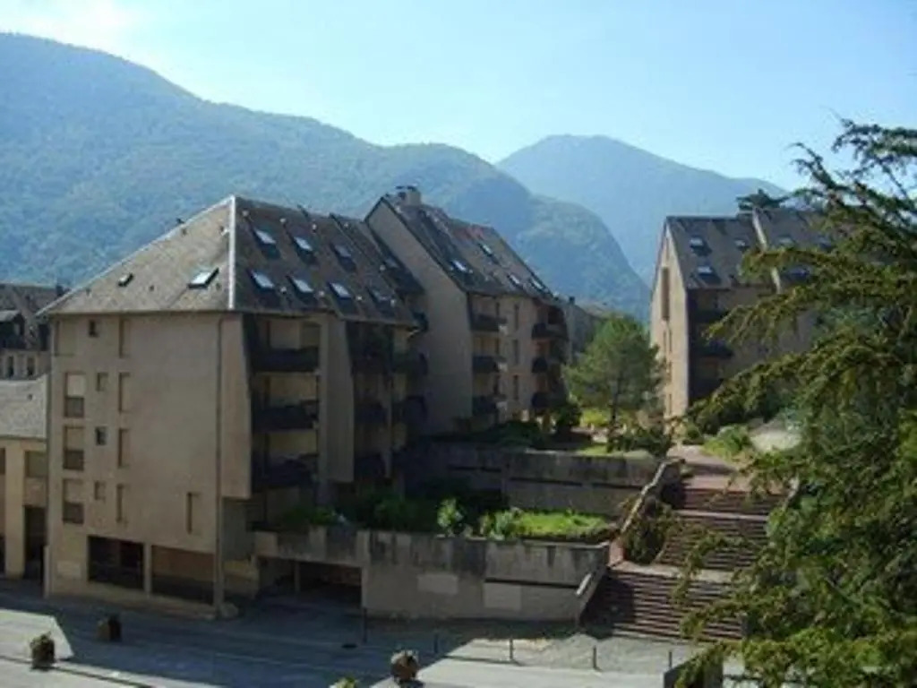 Appartement Bagnères-de-Luchon, 1 pièce, 4 personnes - FR-1-313-183