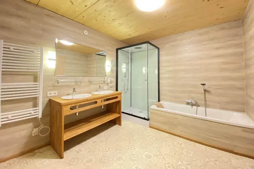 Chalet in Dienten With Mountain Views