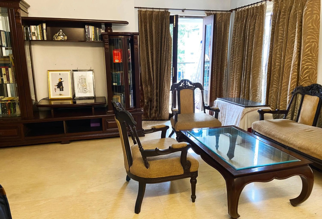 The Aster Homestay - Bedrooms & Apartments
