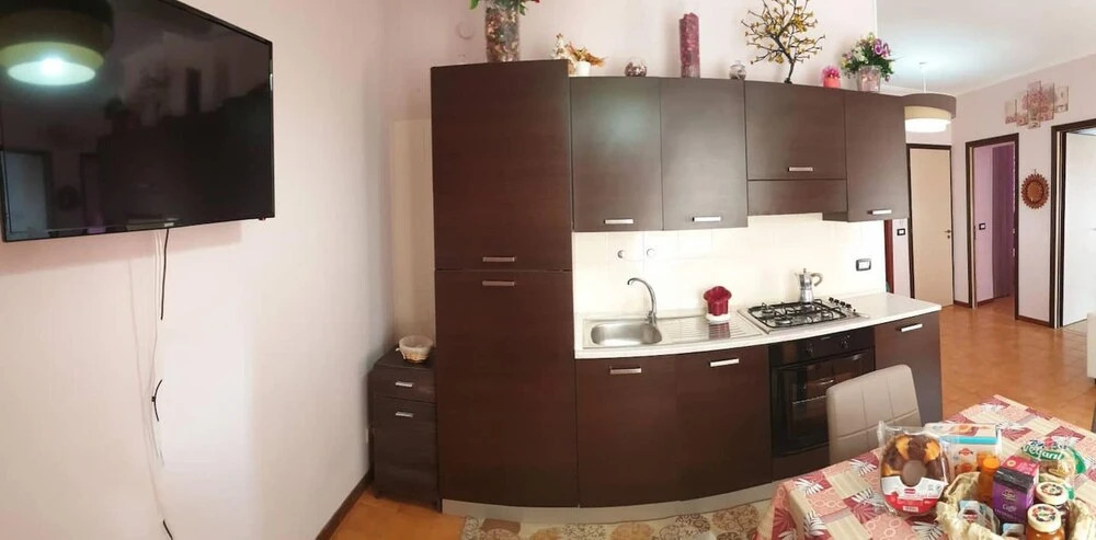 Inviting 2-bed Apartment in Roma Close Colosseum