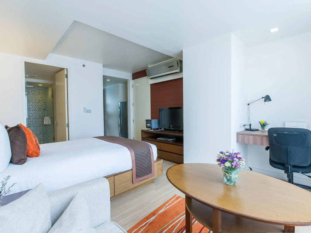 Oakwood Residence Sukhumvit 24 Bangkok