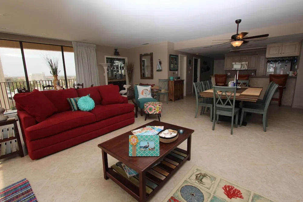 Seabreeze 1 Condominiums