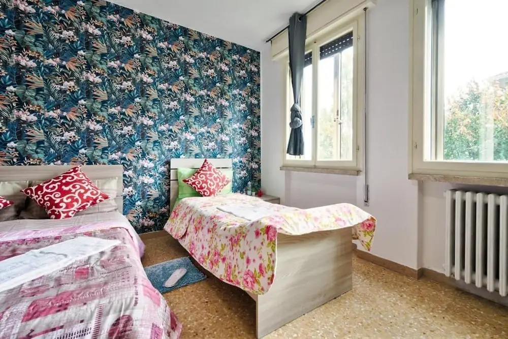 R & R Apartment