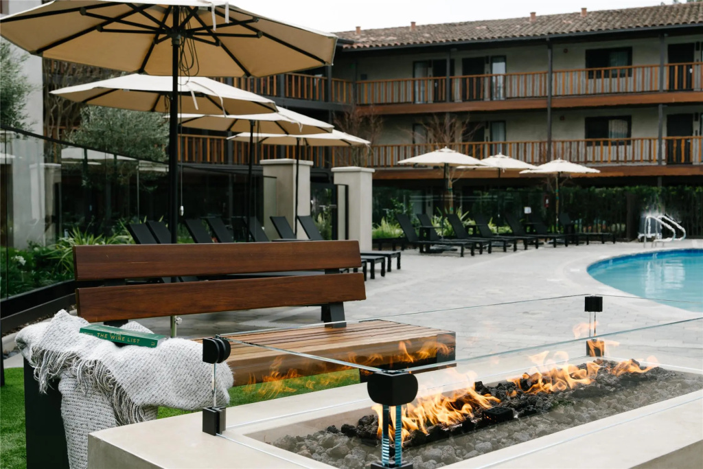 Курорт Casa Mani Resort Napa Valley, Curio Collection by Hilton