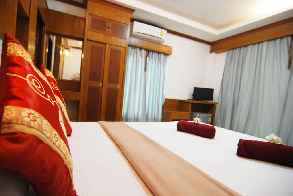 Nature Beach Resort, Koh Lanta