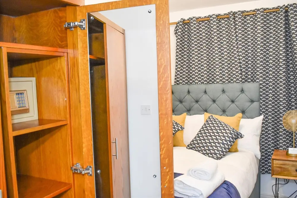 Lovely 2-bed Apartment in West Bromwich