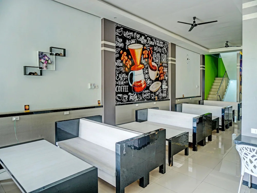 OYO 92152 Hotel The Wong