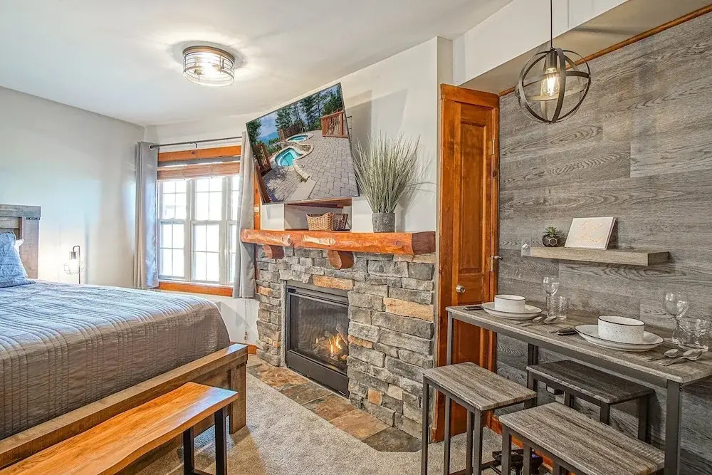 Rimfire 421 Cozy Studio Just Steps From the Village Slope Side