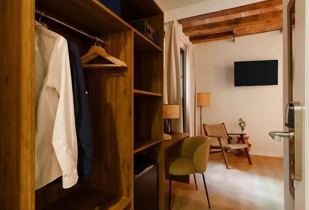 Hotel Hamsa House