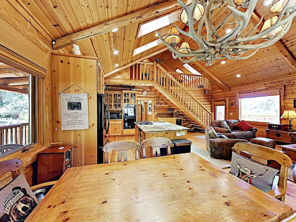 New Listing! Branchwater Lodge W/ Hot Tub & Game Loft 6 Bedroom Home