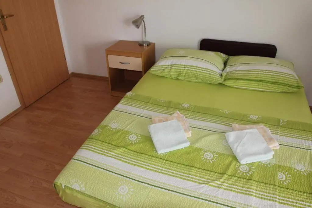 Apartments Marinko