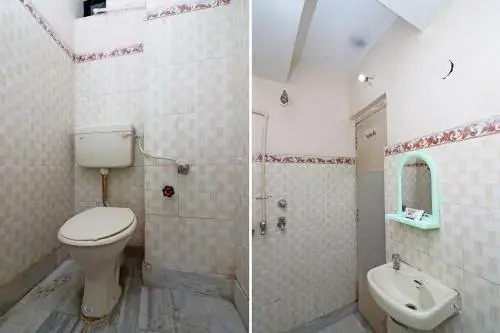Hotel Classic by OYO Rooms