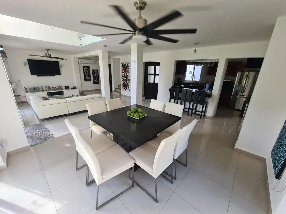 Gorgeous 3BR 3BA Villa in Playacar