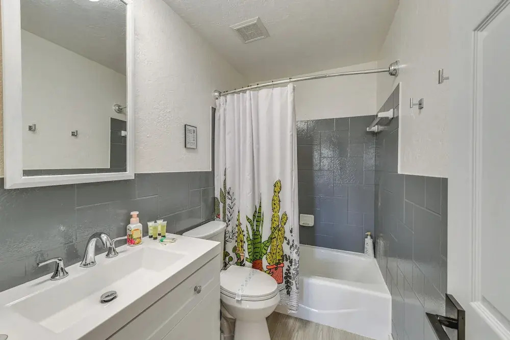 Desert Home w/ Private Pool in Mesa: Near Golf