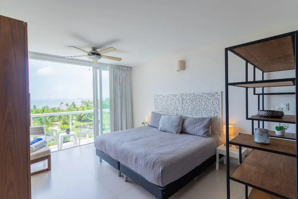BRISA Beachfront Studio- Amazing Oceanview