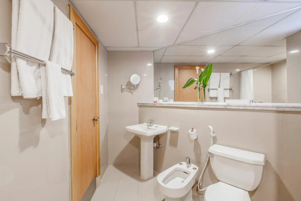 Golden Sands Hotel Apartments 3-5-10