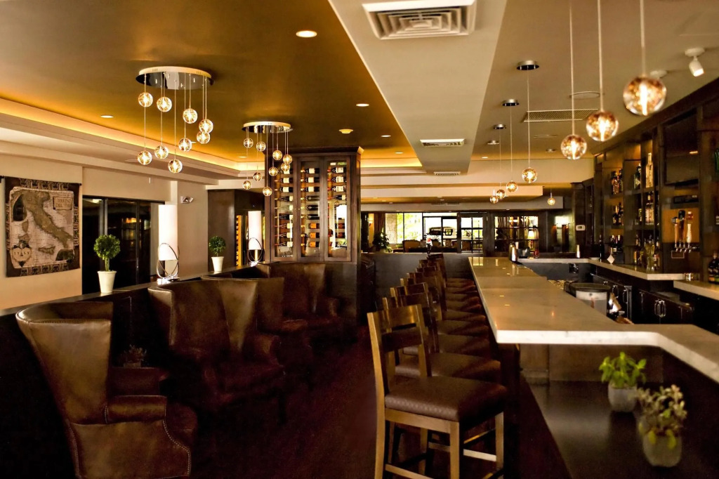 Holiday Inn Bar Harbor Regency Hotel by IHG