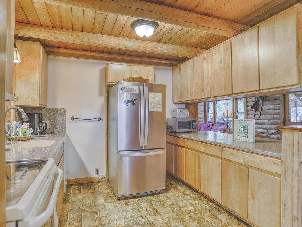 Cedarwood Lodge