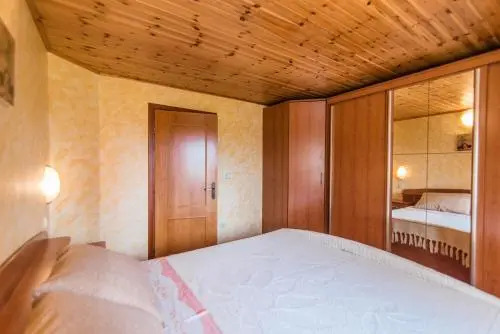 Apartment Nilda Valdi