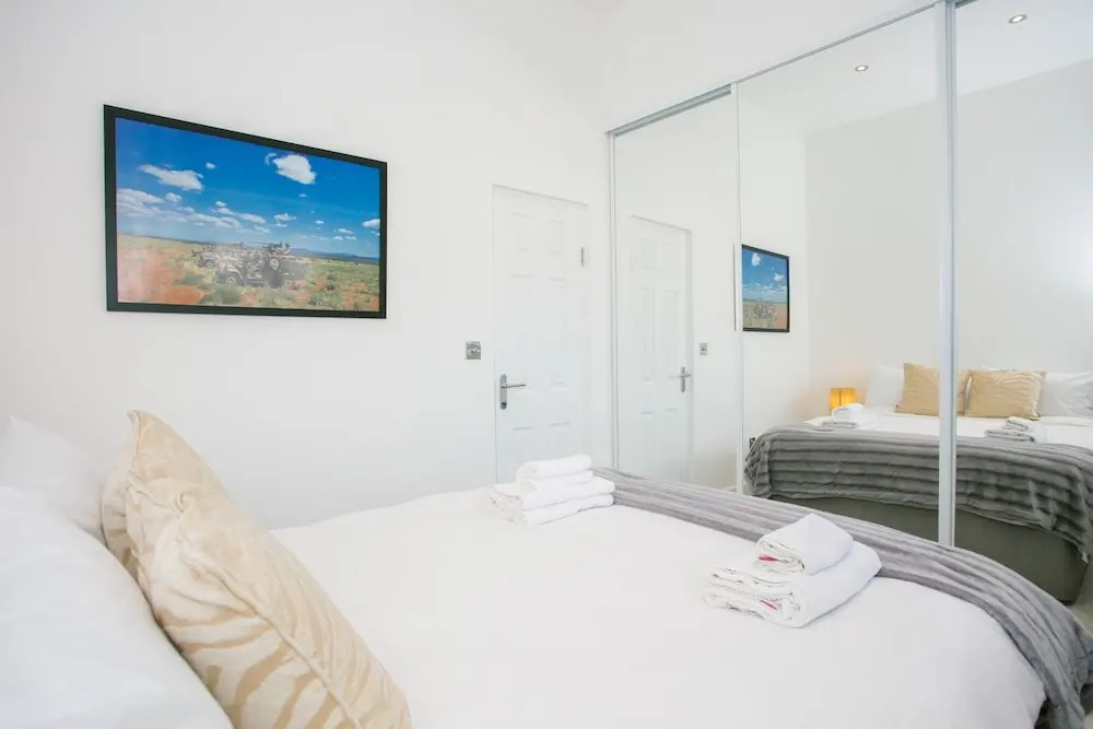 New Paddington Apartment Next to Hyde Park