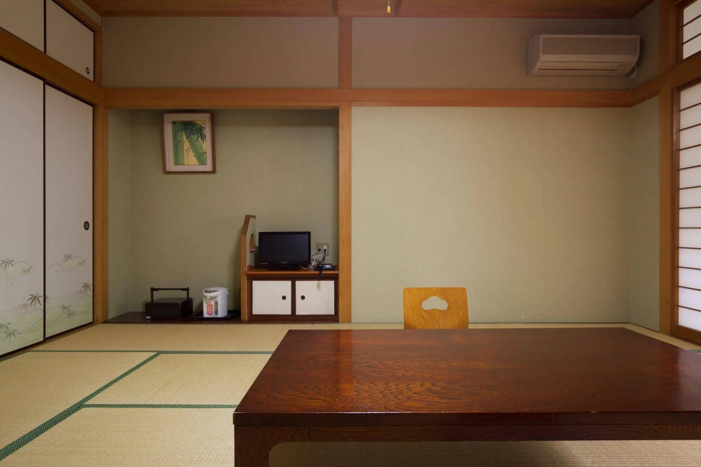 Inunakisan Grand Hotel Kisenkaku