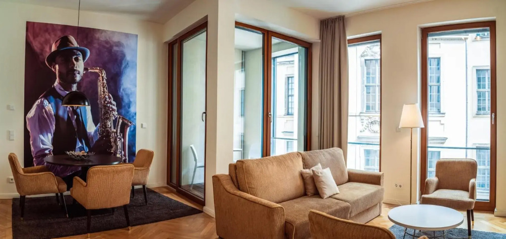 Modernes Apartment am Neumarkt