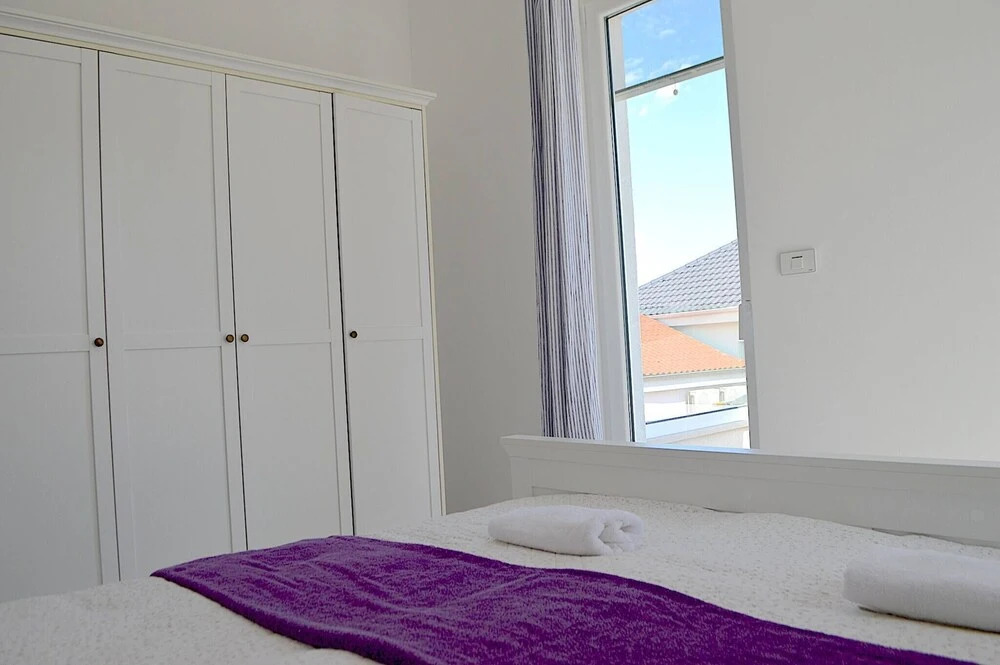 Seafront 2-bedroom Apartment The New View