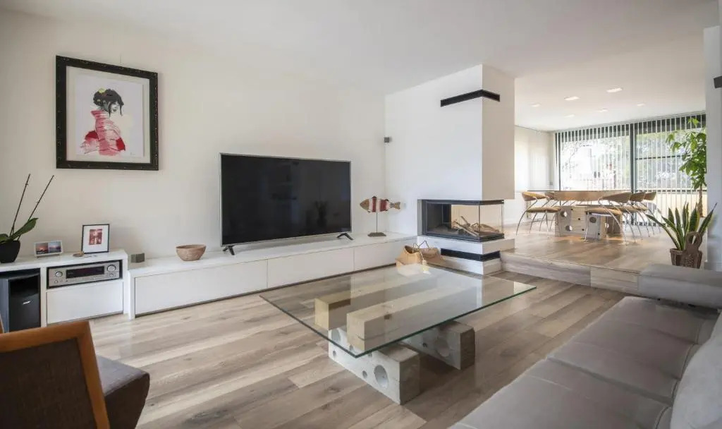 TH150 Modern house in Tamarit with private pool