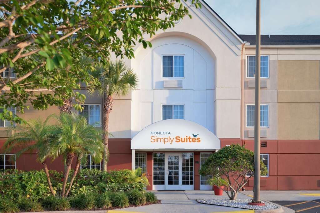 Sonesta Simply Suites Clearwater St Petersburg