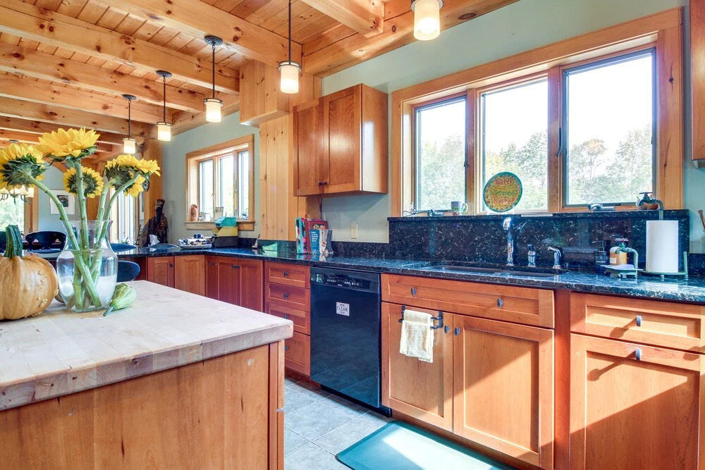 Chester Home w/ Views ~ 10 Mi to Okemo Mtn Resort!