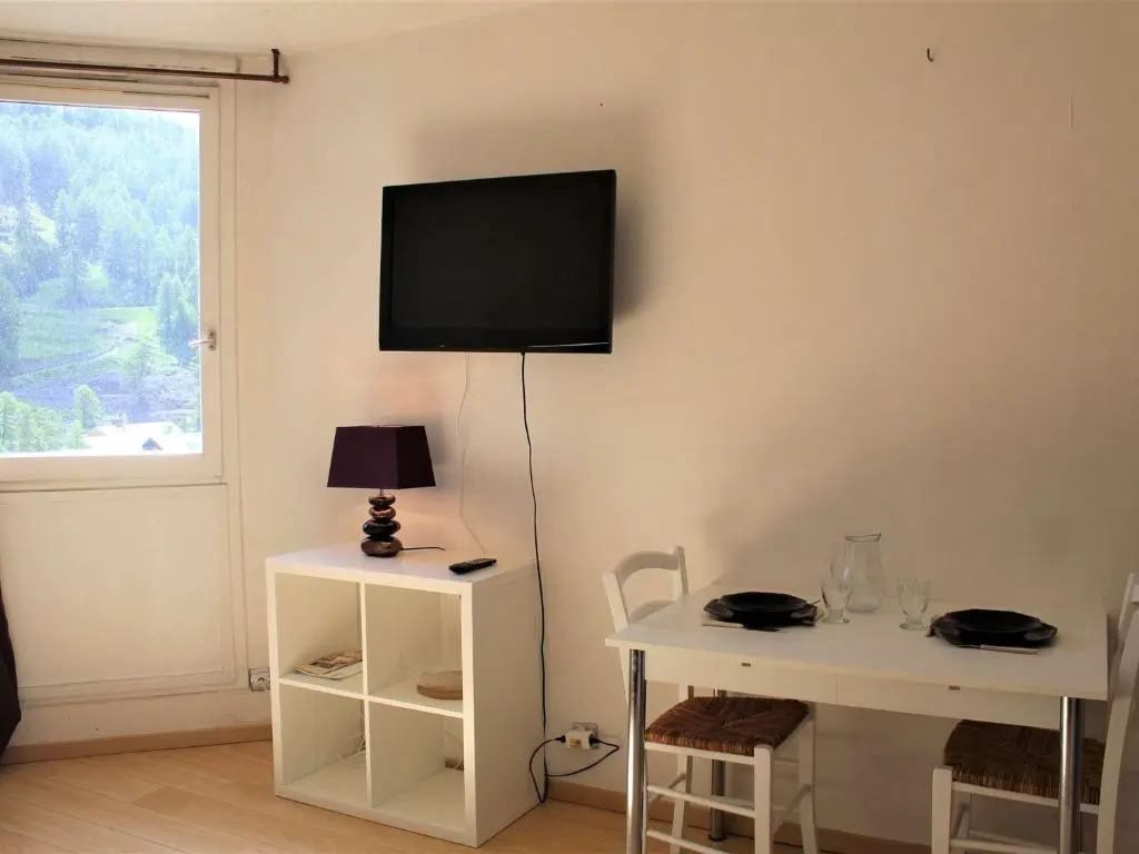 Appartement Vars, 1 pièce, 2 personnes - FR-1-330B-149