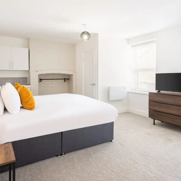 Host Stay Clifton Studio 3