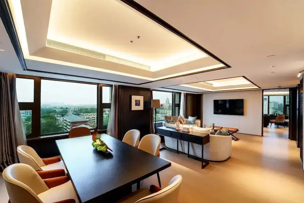 Guangzhou Hotel