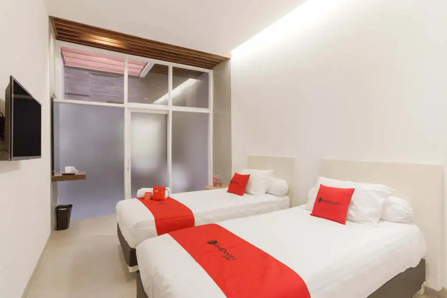 RedDoorz Plus @ Demangan Gejayan